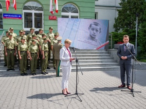 Zaprojektuj paszport