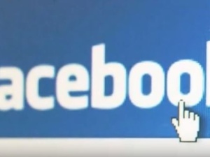 Facebook zablokował ponad 300 prawicowych stron