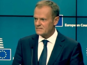 Donald Tusk stawi się jutro w prokuraturze