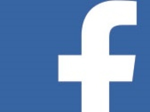 Krysztopa: Facebook się poślizgnął i upadając wcisnął guzik likwidujący 300 polskich profili