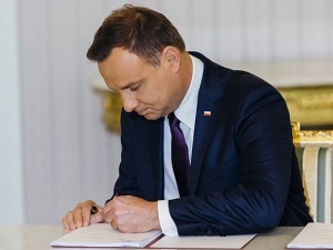 Prezydent Andrzej Duda podpisał ustawę o Prawie wodnym. Czy będzie podwyżka cen wody?