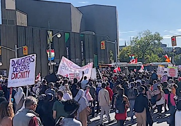 Marsz Miliona dla Dzieci: Masowe protesty w Kanadzie przeciwko transowaniu dzieci w szkołach