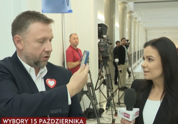 Wstyd pozostanie. Tak poseł KO potraktował dziennikarkę [WIDEO]