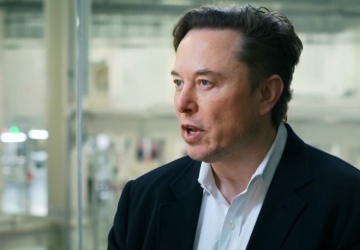 Elon Musk krytykuje politykę migracyjną Berlina
