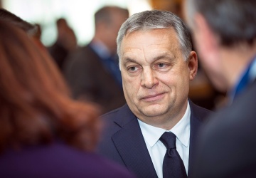 „Financial Times”: KE zamierza odblokować fundusze dla Węgier