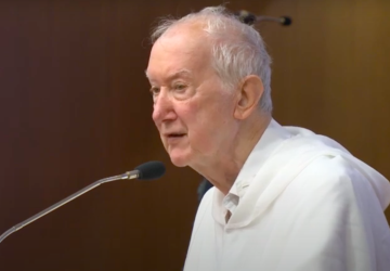O. Radcliffe: Żadnej rywalizacji o władzę na Synodzie Biskupów