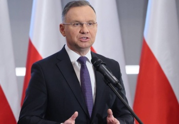 Andrzej Duda: Jestem myślami i modlitwą z rodzinami i bliskimi ofiar