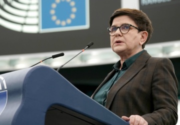 Szydło: Chcą pospłacać swoje długi pieniędzmi innych krajów UE
