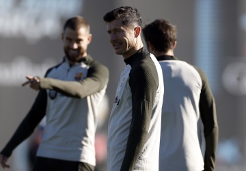 Hiszpanie apelują do Lewandowskiego. Wymowny tytuł 