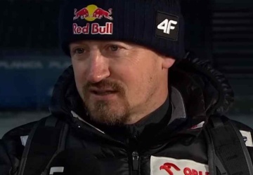 „Spotkała nas taka niespodzianka”. Adam Małysz o problemach polskich skoczków 