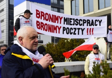 Bogumił Nowicki o restrukturyzacji Poczty Polskiej: Jaka naprawa? To jest bezsensowna dewastacja
