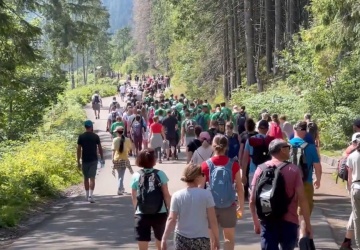Tatry przeżywają oblężenie. Korki do Morskiego Oka