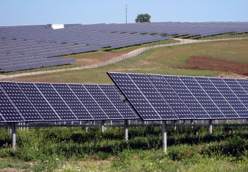 TVN: Zużyte niemieckie panele fotowoltaiczne, zamiast do recyclingu, trafiają do Polski