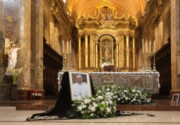 Nie żyje papież Franciszek. Watykan szykuje się do uroczystości pogrzebowych