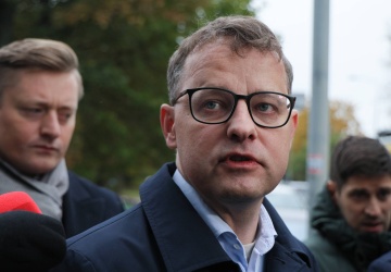 Odmowa Interpolu ws. Romanowskiego może oznaczać poważny zarzut wobec polskich władz
