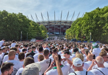 Kibice Legii mieli problem z wejściem na stadion
