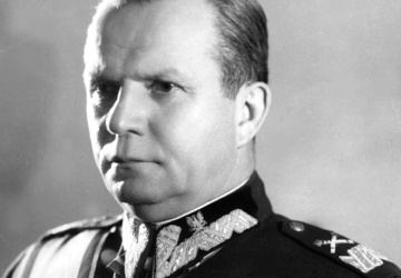 Tadeusz Płużański: Nie-polscy marszałkowie Polski
