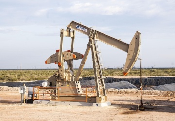 Giganty energetyczne planują fuzję i wracają do paliw kopalnych