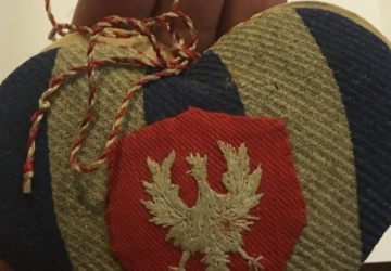 Uszyły im serce z pasiaka. 80 lat temu Brygada Świętokrzyska wyzwoliła obóz w Holiszowie
