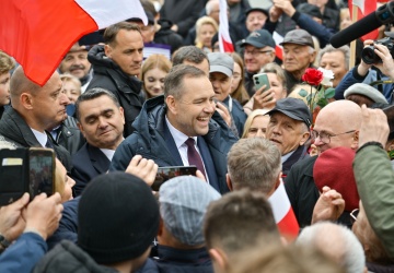 Gazeta Wyborcza zaatakowała Karola Nawrockiego. Mec. Lewandowski: To manipulacja
