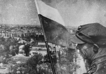 80. rocznica zakończenia II wojny światowej. Andrzej Duda: Nigdy więcej wojny
