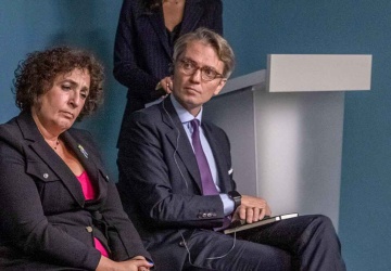 Wyciekły intymne zdjęcia. Doradca szwedzkiego premiera odszedł ze stanowiska
