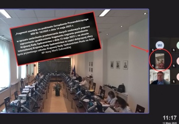 Anna Maria Żukowska połączyła się z Krajową Radą Sądownictwa siedząc w wannie