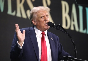 Trump zapowiedział rozmowy z Putinem i Zełenskim. Padła data