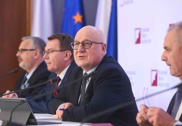 Dane z 97 proc. obwodów. Oto wyniki