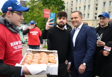 Słuchacz na antenie TOK FM: Już pozamiatane. Przegramy to