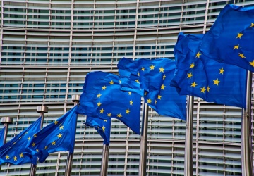 Komisja Europejska chce mieć ścisły nadzór nad funkcjonowaniem małych i średnich przedsiębiorstw