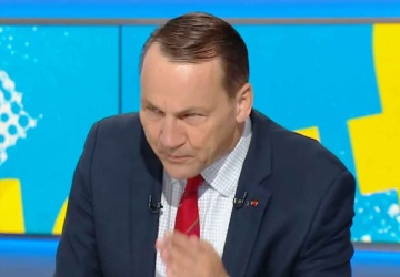 Podwójne standardy. Dziennikarz w szoku po odpowiedzi Sikorskiego