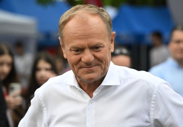 Tusk traci władzę. Trend w wyborczych preferencjach Polaków. 