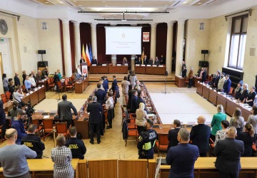 Panika w PO. Bez dyskusji z mieszkańcami na sesji Rady Warszawy