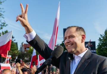 Tȟašúŋke Witkó: Karol Nawrocki musi zdążyć do Waszyngtonu przed Friedrichem Merzem