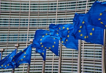Niemieckie media: Komisja Europejska wspierała aktywistów klimatycznych uderzających w elektrownie węglowe