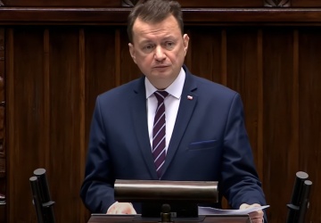 Sejmowa komisja zdecydowała o postawieniu szefa KRRiTV przed Trybunałem Stanu. Jest reakcja Mariusza Błaszczaka