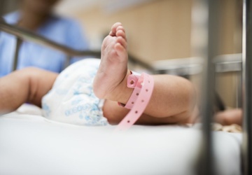 Ostatnia porodówka w Bieszczadach zniknie 1 lipca. Szpital ratował się pożyczkami z parabanków