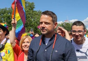 Trzaskowski pojawił się Paradzie Równości: Trzeba promować tolerancję
