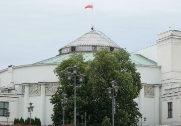 Zapytano Polaków o przedterminowe wybory. Tak opowiedzieli