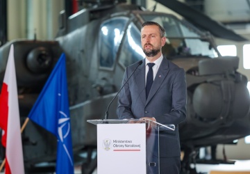 Pierwsze śmigłowce Apache w Polsce