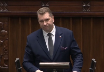 Wcisło zmieniła kościół, bo nie chciała spotykać Czarnka. Ten ripostuje: Marto, zacznij myśleć