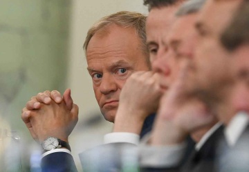 Tusk zdradził, co powiedział Dudzie i Nawrockiemu