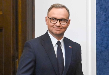 Zakaz sprzedaży e-papierosów. Jest decyzja prezydenta