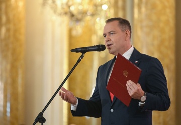 Przeważająca większość wyborców Konfederacji i PiS pozytywnie o Karolu Nawrockim