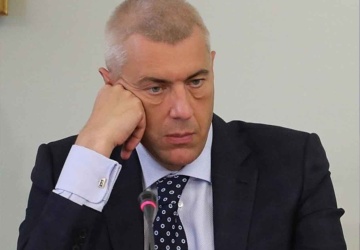 Afera Polnordu. Tak umorzono postępowanie w sprawie Giertycha