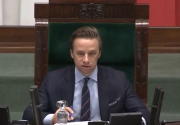 Niemcy podrzucili Polsce kolejnych Somalijczyków. Mocny komentarz Bosaka
