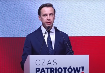 Krzysztof Bosak uderza w Giertycha: Jak można mówić tak oderwane od przepisów rzeczy