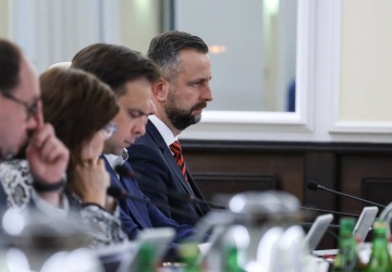 „Rzeczpospolita”: MON źle wydaje miliardy na zbrojenia?