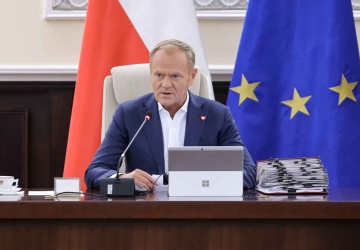Pożary i sytuacja na granicy. Tusk zwołuje pilne spotkanie